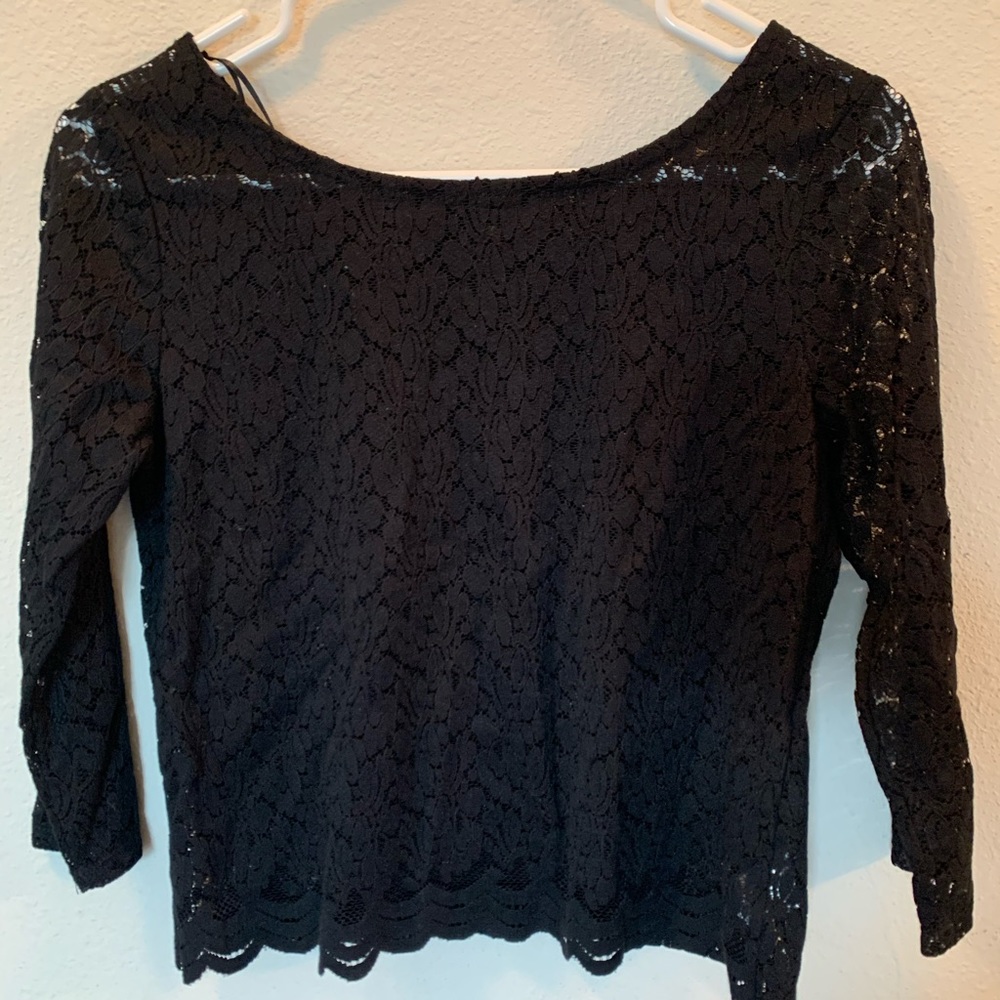 Black lace crop top